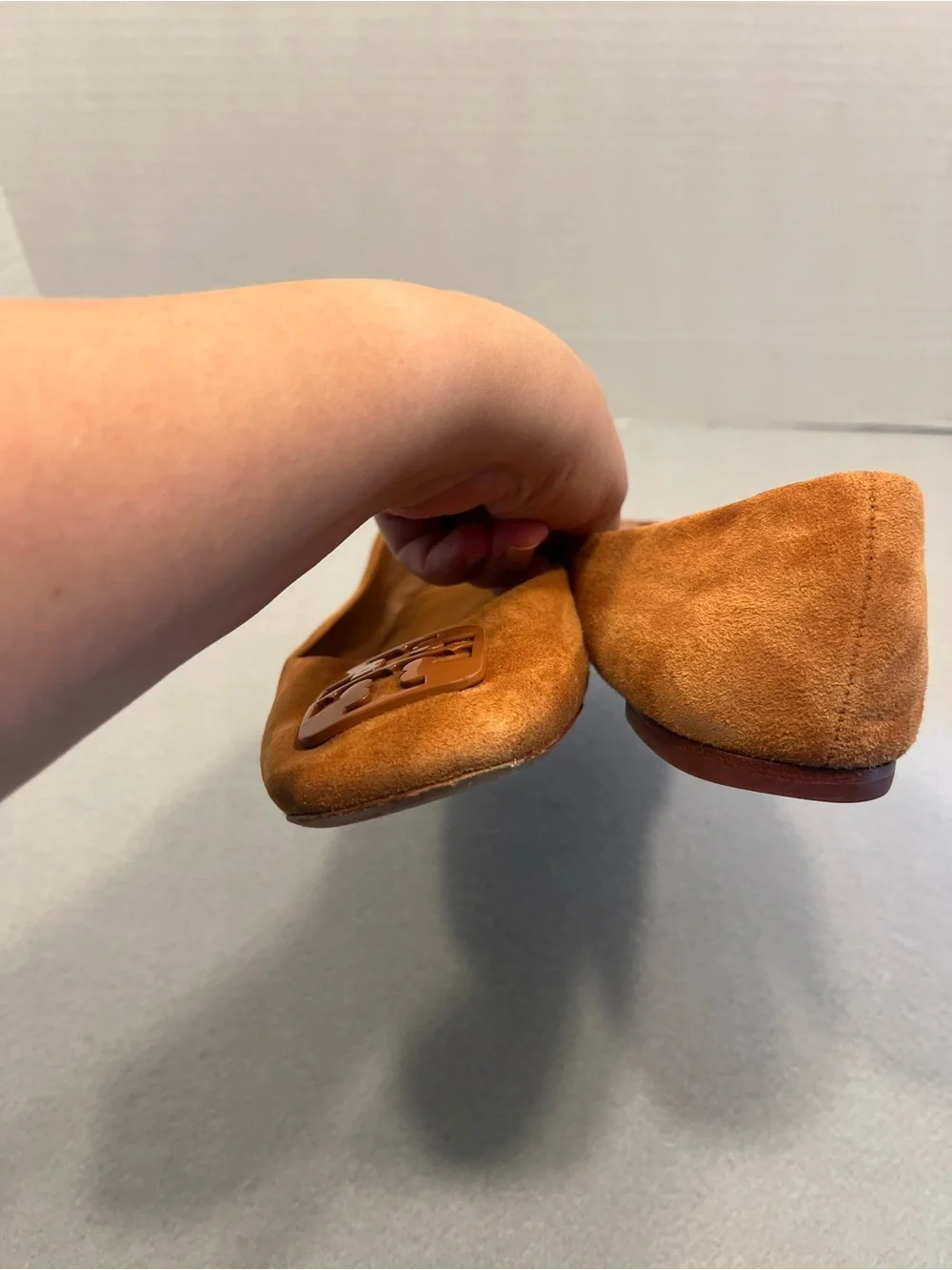 Tory Burch Georgia Ballet Flats Dulce De Leche Tan Suede Square Toe Logo S 7.5